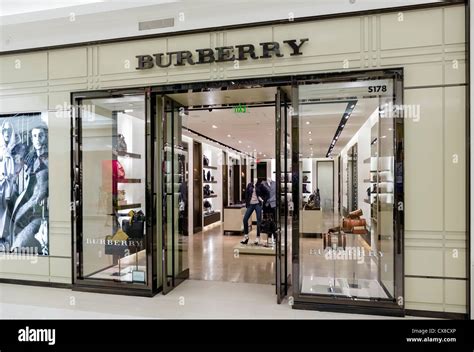 burberry usa shop.